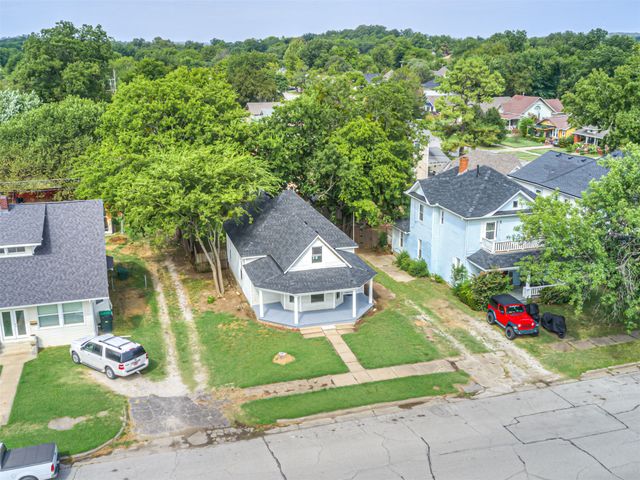 512 S Poplar Street, Sapulpa, OK 74066