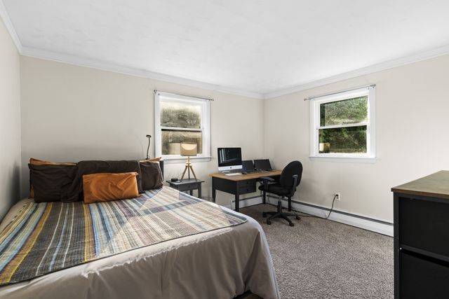 262 Main St, Rowley, MA 01969