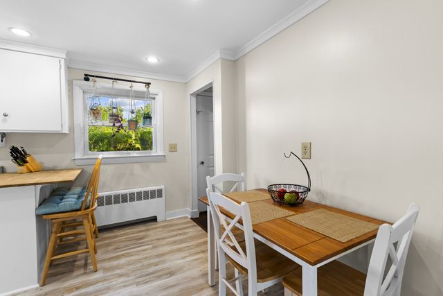 262 Main St, Rowley, MA 01969