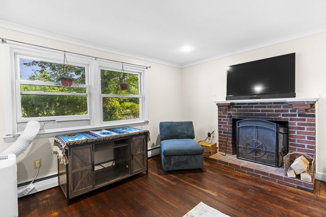 262 Main St, Rowley, MA 01969