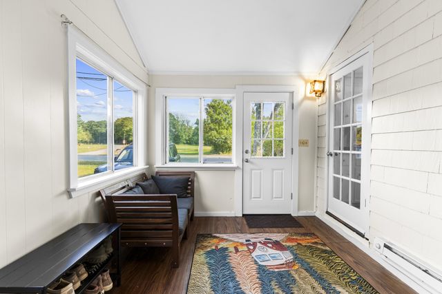 262 Main St, Rowley, MA 01969