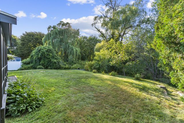 262 Main St, Rowley, MA 01969