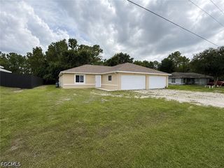 4427 29th ST SW, Lehigh Acres, FL 33973