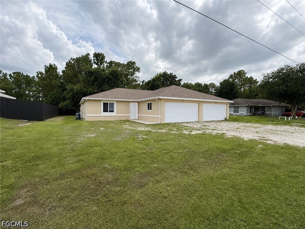 4427 29th ST SW, Lehigh Acres, FL 33973