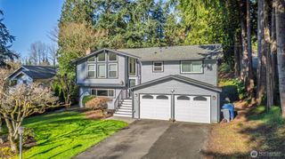 3718 NE 189th Place, Lake Forest Park, WA 98155