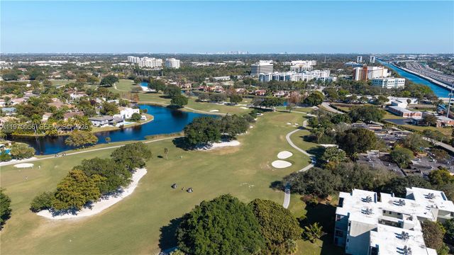 8931 N New River Canal Road 1E, Plantation, FL 33324