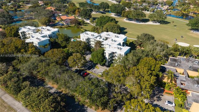 8931 N New River Canal Road 1E, Plantation, FL 33324