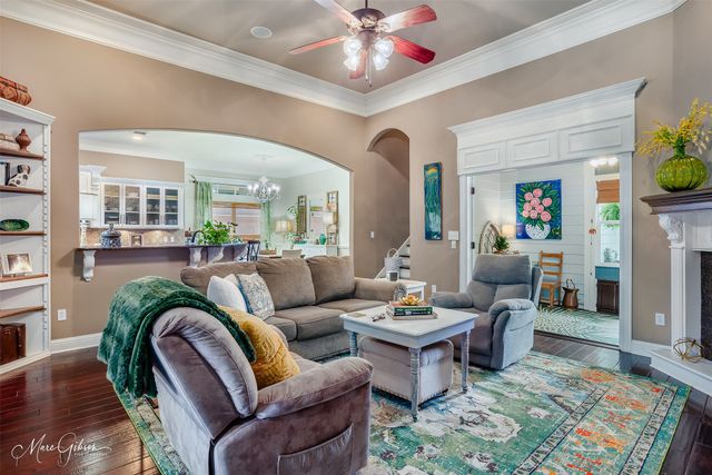 162 Captain HM Shreve, Shreveport, LA 71115