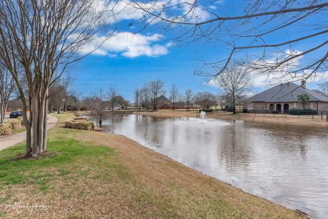 162 Captain HM Shreve, Shreveport, LA 71115