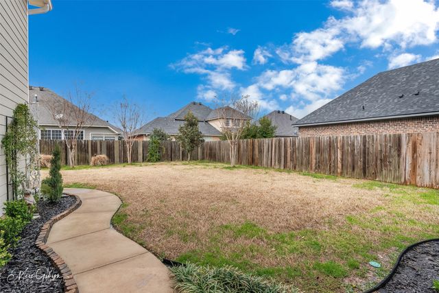 162 Captain HM Shreve, Shreveport, LA 71115