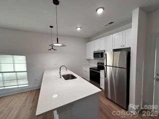 3515 Markland Drive 104, Charlotte, NC 28208
