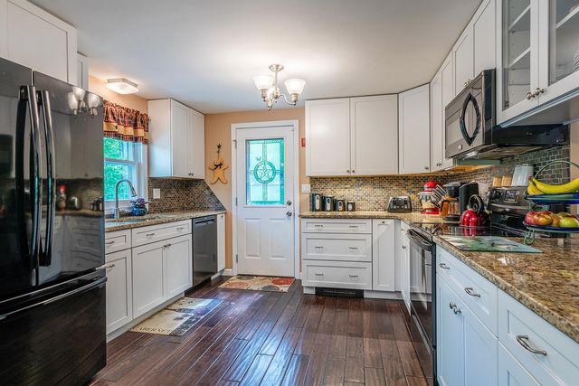 393 Morse Hill Road, Dorset, VT 05253