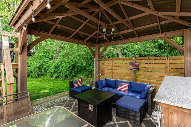 393 Morse Hill Road, Dorset, VT 05253