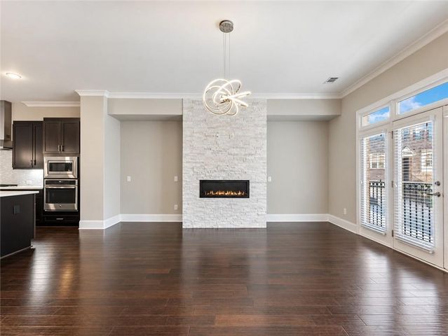 1374 Doublegate Drive, Atlanta, GA 30319