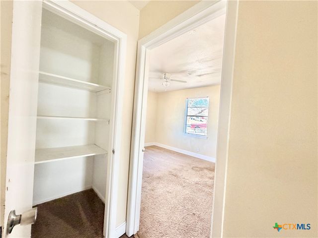 910 Leonhard Street, Copperas Cove, TX 76522