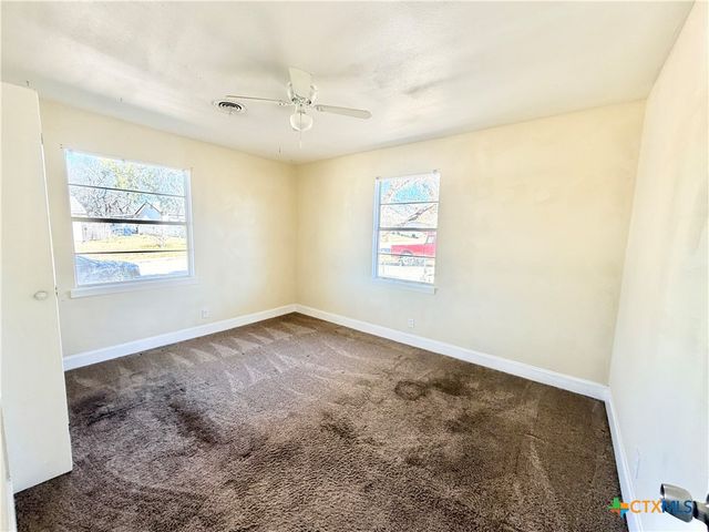 910 Leonhard Street, Copperas Cove, TX 76522