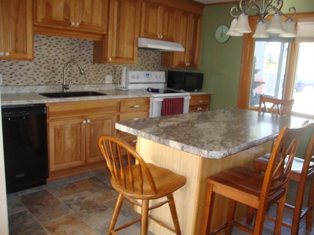 7491 Coldwater Road, Flushing Twp, MI 48433