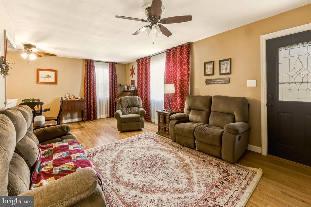 292 HAMILTON AVE, PENNSVILLE, NJ 08070 — photo 4