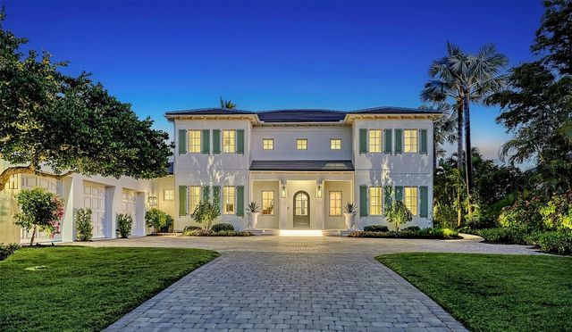 70 LIGHTHOUSE POINT DRIVE, Longboat Key, FL 34228