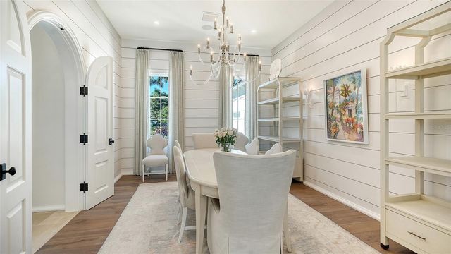 70 LIGHTHOUSE POINT DRIVE, Longboat Key, FL 34228