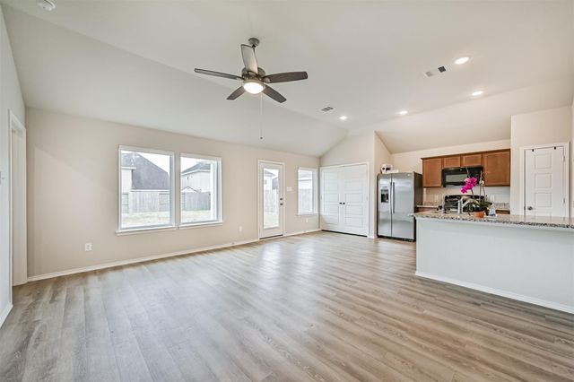 1197 Cavalry Junction Drive, Alvin, TX 77511