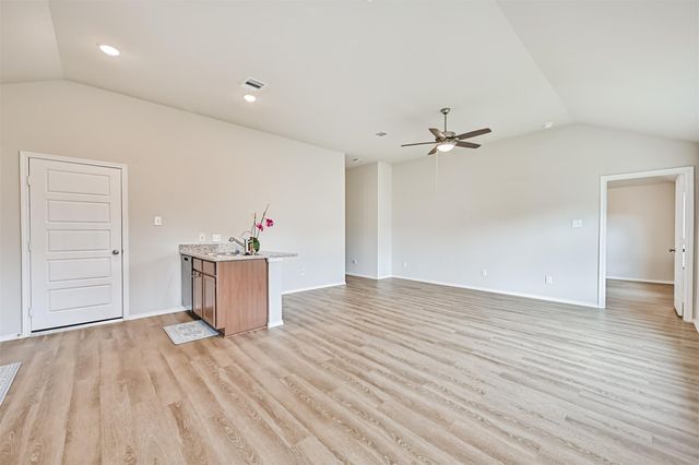 1197 Cavalry Junction Drive, Alvin, TX 77511