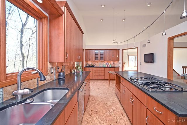 11614 Symmes Creek Drive, Symmes Twp, OH 45140