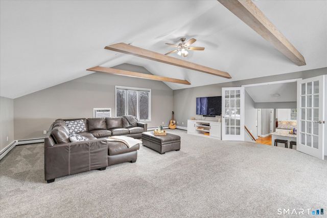 10 Doe Hollow Drive, Trumbull, CT 06611