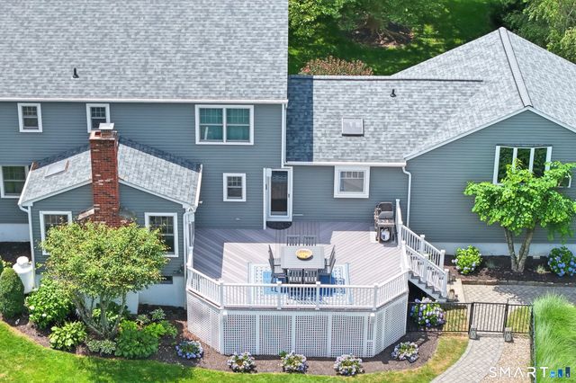 10 Doe Hollow Drive, Trumbull, CT 06611