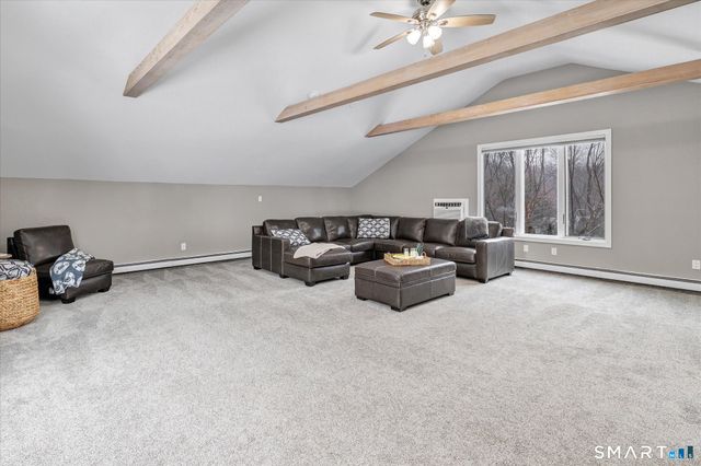 10 Doe Hollow Drive, Trumbull, CT 06611