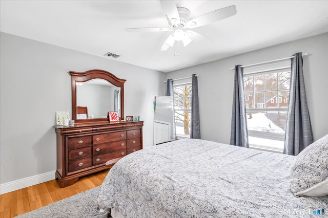 10 Doe Hollow Drive, Trumbull, CT 06611