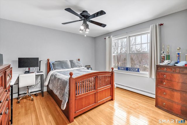 10 Doe Hollow Drive, Trumbull, CT 06611