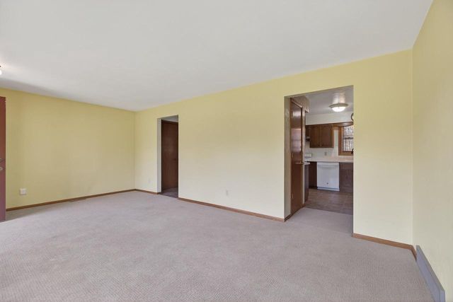 7750 DEER LANE, Wisconsin Rapids, WI 54494