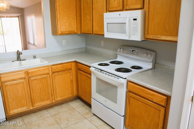 13232 W Desert Lane, Surprise, AZ 85374