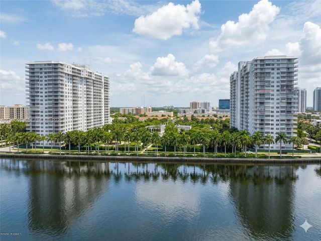 2851 NE 183rd Street 906E, Aventura, FL 33160