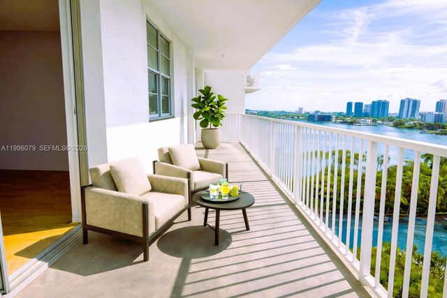 2851 NE 183rd Street 906E, Aventura, FL 33160