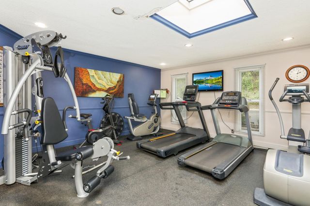 10501 Cedar Lake Road 413, Minnetonka, MN 55305