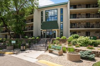 10501 Cedar Lake Road 413, Minnetonka, MN 55305