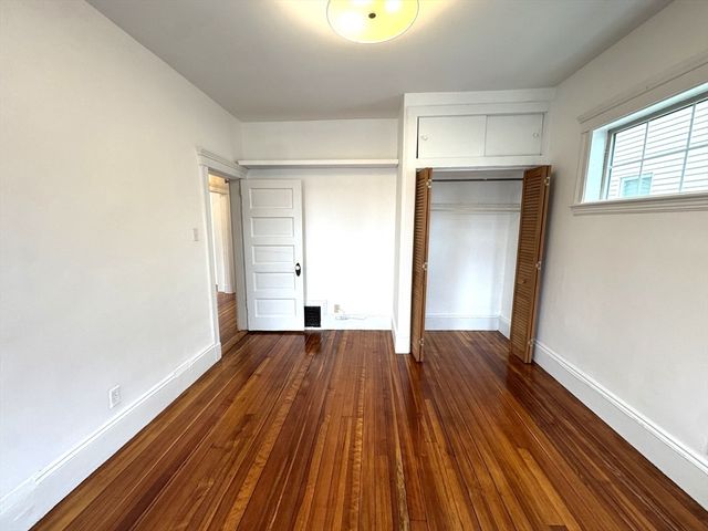 67 Washburn Ave. 2, Cambridge, MA 02140