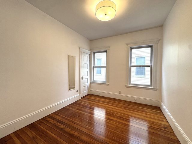 67 Washburn Ave. 2, Cambridge, MA 02140