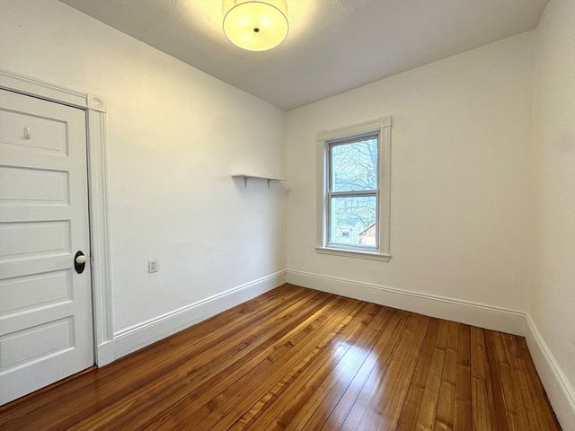 67 Washburn Ave. 2, Cambridge, MA 02140