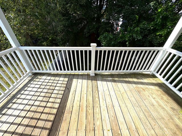 67 Washburn Ave. 2, Cambridge, MA 02140