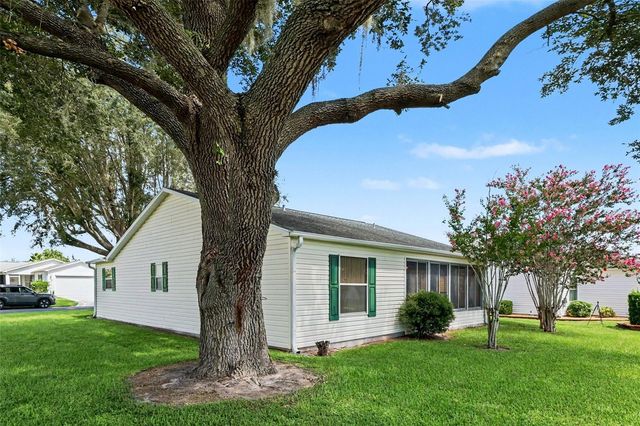 1501 LAS PACOS COURT, The Villages, FL 32162