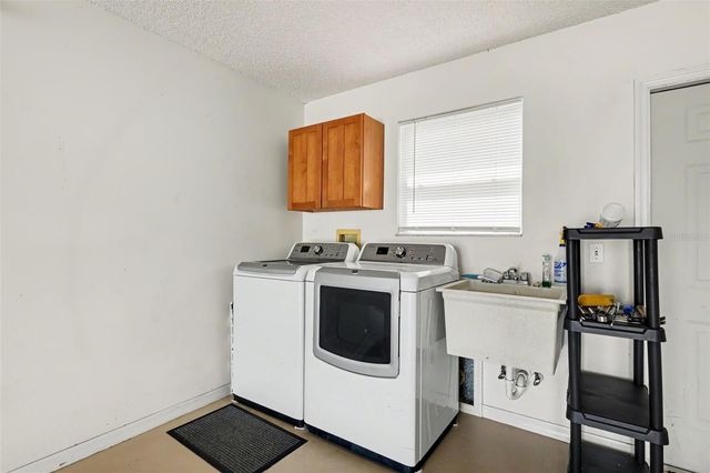 1501 LAS PACOS COURT, The Villages, FL 32162