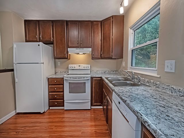 3252 Camberly DRIVE, Hampton, PA 15044