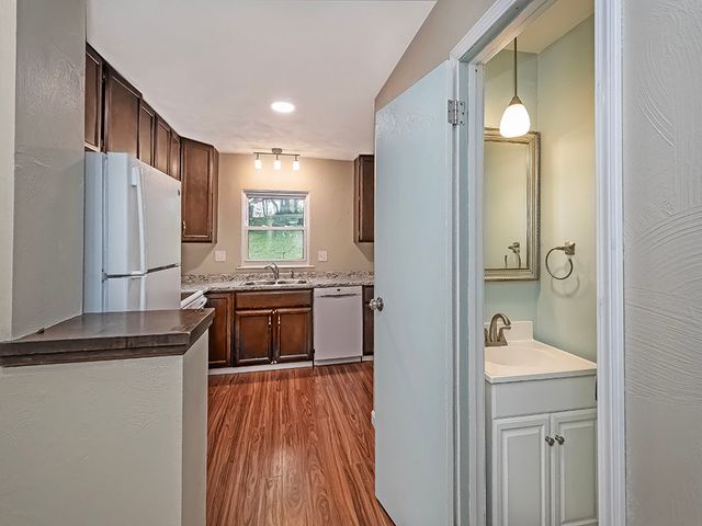 3252 Camberly DRIVE, Hampton, PA 15044