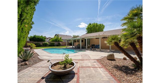 2505 W Avenue K4, Lancaster, CA 93536