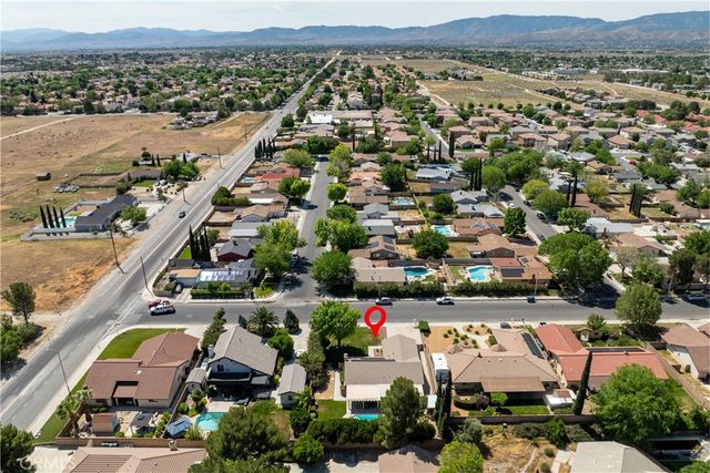 2505 W Avenue K4, Lancaster, CA 93536