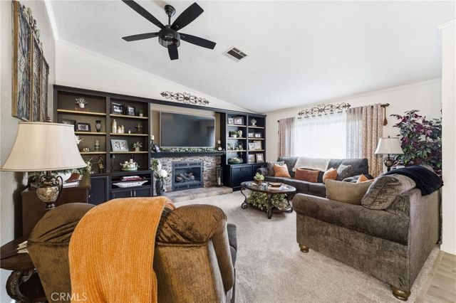 2505 W Avenue K4, Lancaster, CA 93536