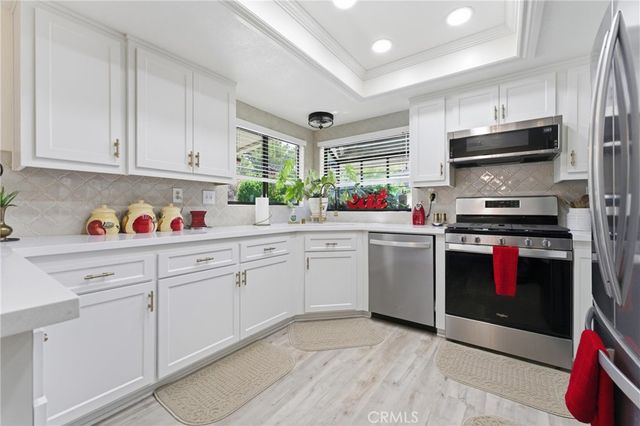 2505 W Avenue K4, Lancaster, CA 93536